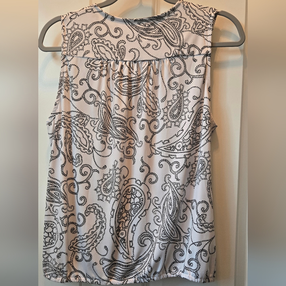 INC International Concepts Faux Wrap Sleeveless Blouse White + Black Size PL EUC - Picture 3 of 4